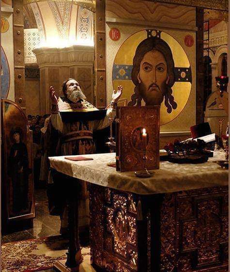 ВЪВ ВЕЛИКИ ЧЕТВЪРТЪК (2)